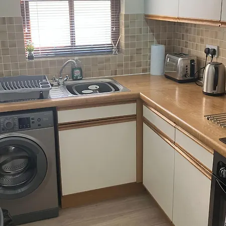 بيت للعطل Cedarfells, Hewetson Court, With Parking *