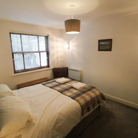 Cedarfells, Hewetson Court, With Parking Holiday home *