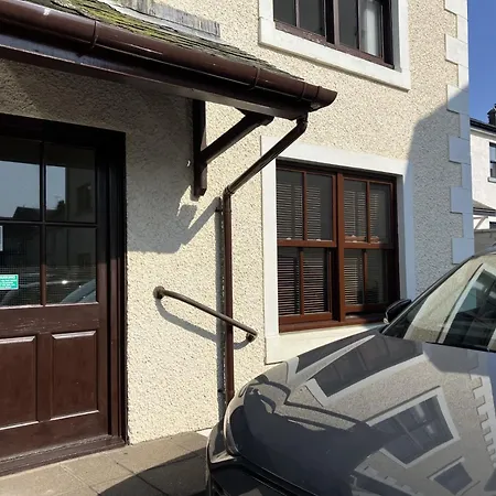 Cedarfells, Hewetson Court, With Parking * Keswick (Cumbria)