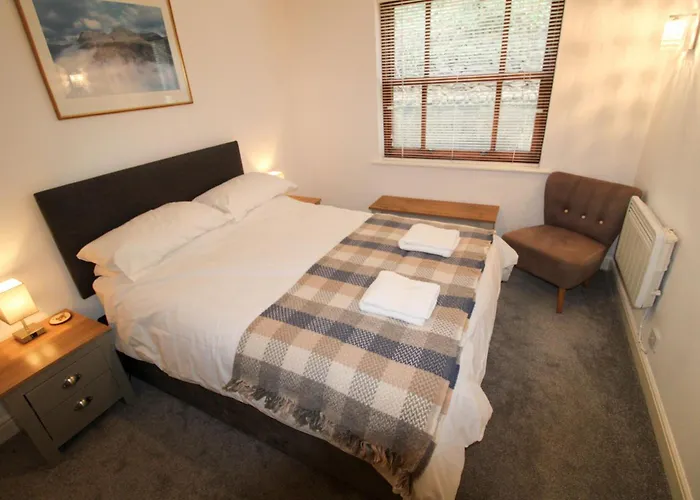 Cedarfells, Hewetson Court, With Parking Holiday home Keswick (Cumbria)
